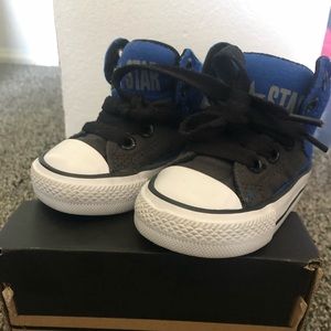 Like new chuck taylor converse high tops